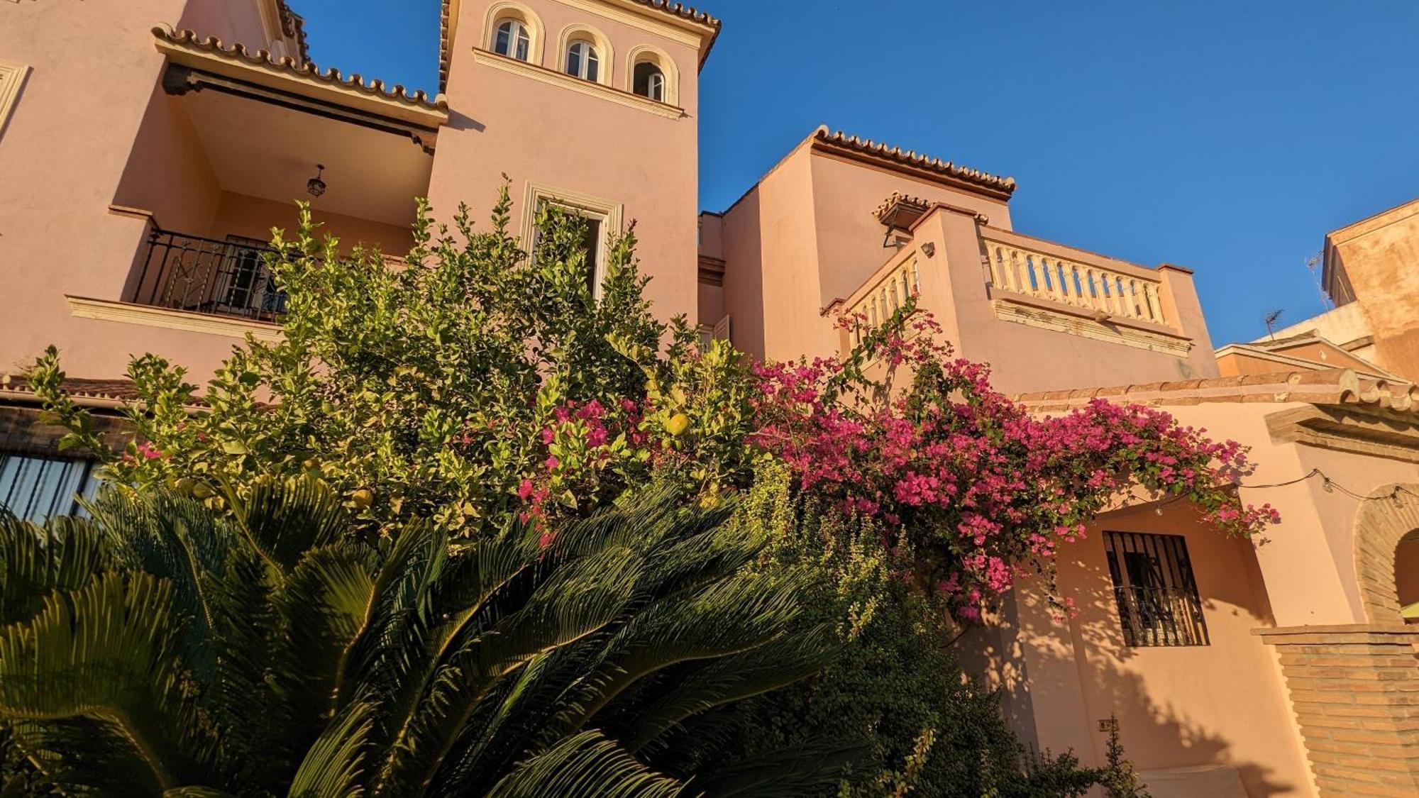 Casa Monte Victoria Малага Экстерьер фото